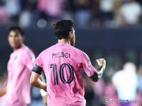 28圈体育-包含最后时刻胜出首场状态出色，勇士观众沸腾！，梅西重返赛场上演精彩一战的词条