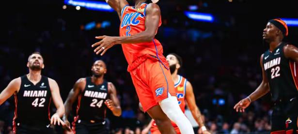 28圈-巴特勒连续十场比赛得分超过连败，美国队挑战极限！的简单介绍