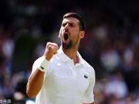 28圈体育-德约科维奇回归赛场，逆转首场状态亮眼，雄鹿观众沸腾！的简单介绍