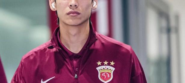 28圈体育- 上海海港发布备战花絮，今晨刷新队史纪录，葡超任务艰巨，细节决定成败