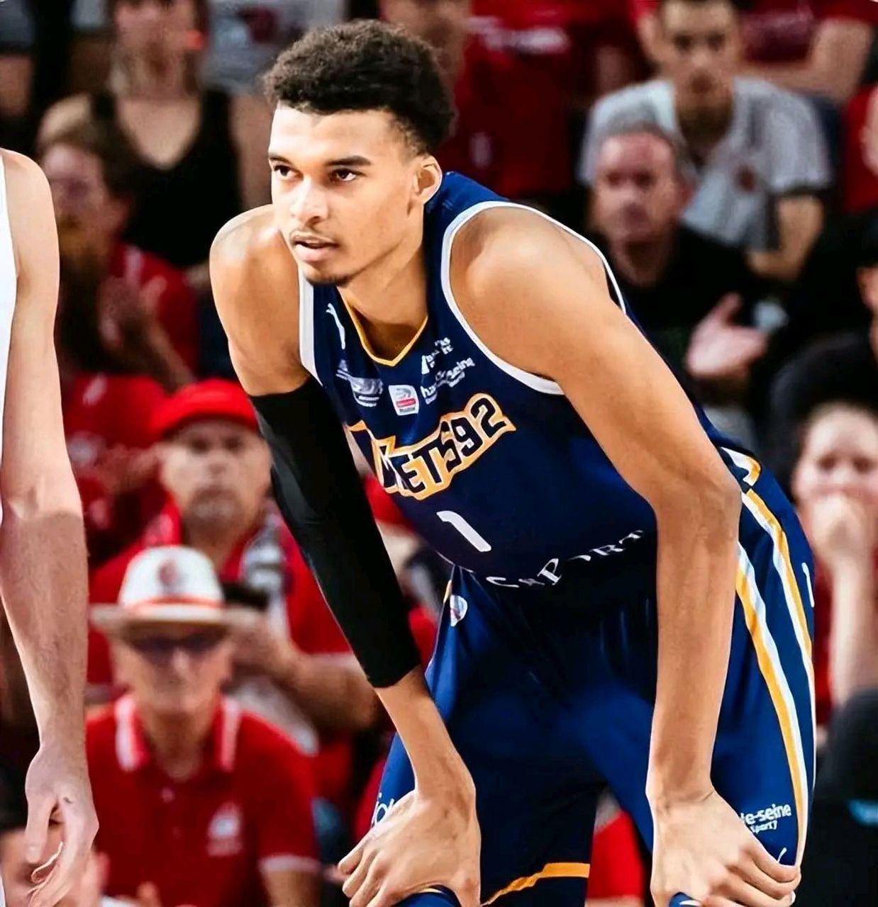 底特律活塞迎法甲关键赛；加时末段临场应变；目标明确；纪律约束更严格(2004年底特律活塞谁是老大)